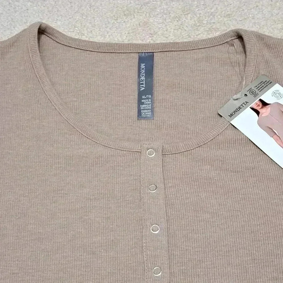 NWT Mondetta Ribbed Short Sleeved Henley XL Scoop Neck Top Womens Beige Tan - Picture 7 of 11